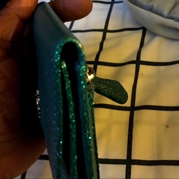 Like New! Coach Glitter Iridescent Bluish Green snap Compact Wallet - Picture 12 of 14